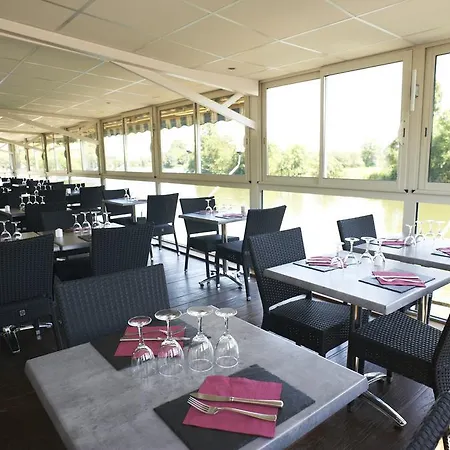 Les Ondines Otel