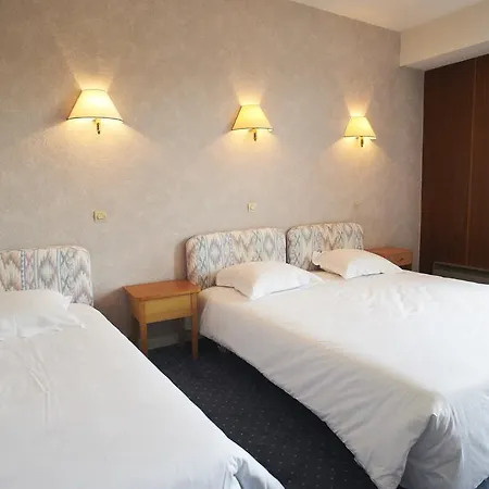 Les Ondines 2* Les Hauts-d'Anjou