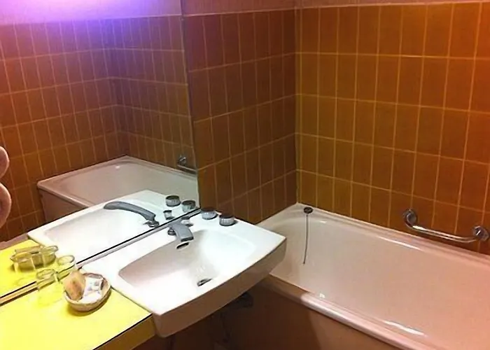 Les Ondines Hotel 2*