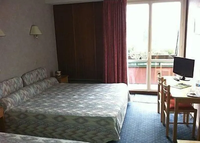 Les Ondines 2* Les Hauts-d'Anjou